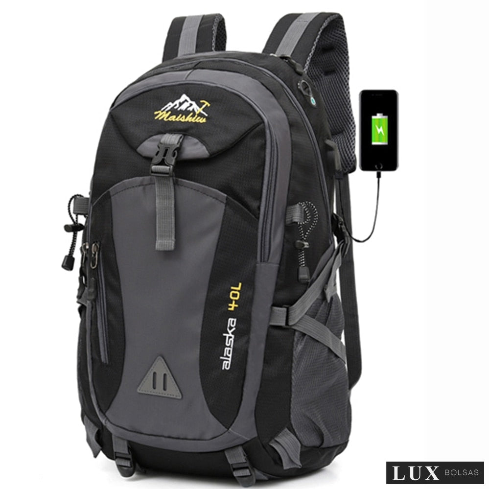 Mochila Masculina Montanhismo USB à prova d'água